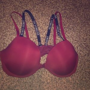 Victoria Secret logo front clasp 36DD push up